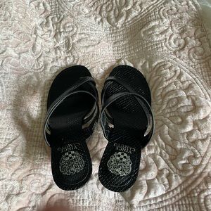 Vince Camuto Black Strappy 2 inch Heel size 8.5